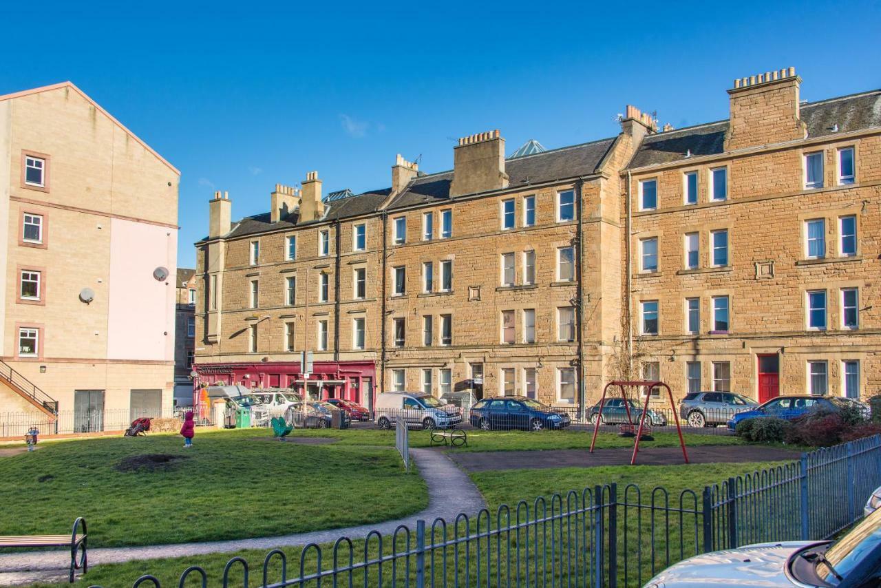 The Stewart Apartment Edinburgh Exterior foto